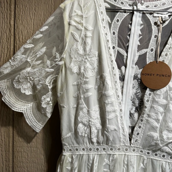 White Honey Punch Overlay Maxi Lace Dress/Romper - Picture 2 of 4